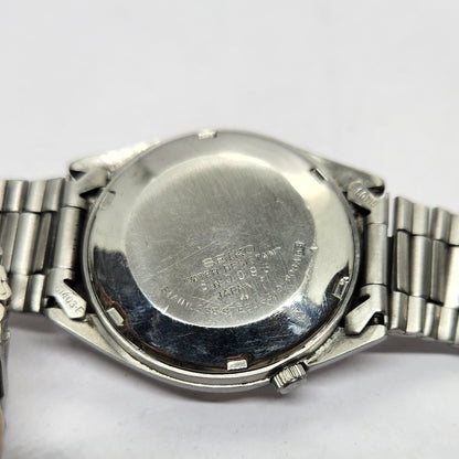 Vintage 1985 Original Seiko 5 Automatic 6319-608A White face 21 Jewels Day-Date Japanese Men's Wrist Watch OG269