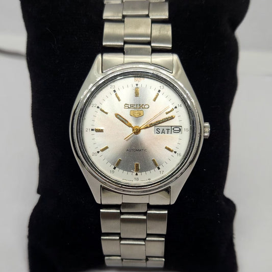 Vintage 1979 Original Seiko 5 Automatic 6309 Silver face 17 Jewels Day-Date Japanese Men's Wrist Watch OG271
