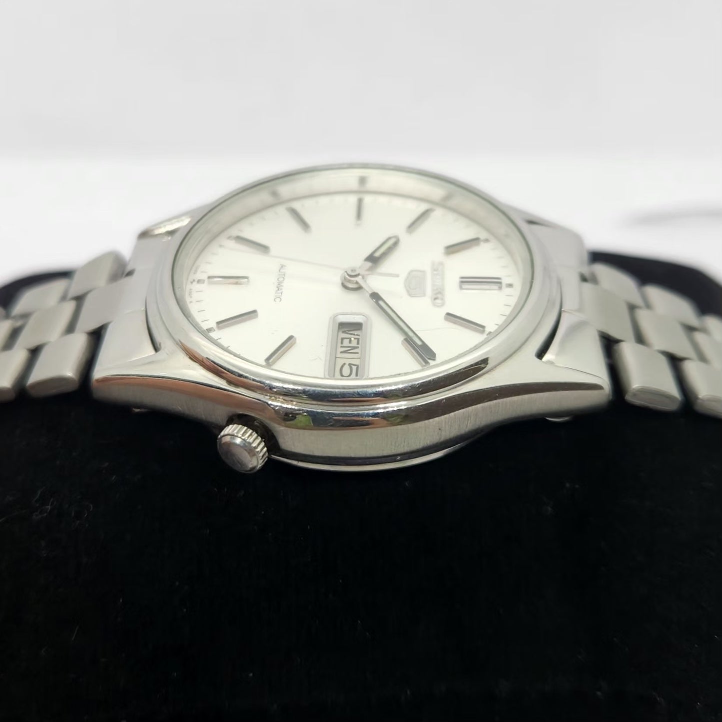 Vintage 1984 Original Seiko 5 Automatic 7009-3100 Silver face 17 Jewels Day-Date Japanese Men's Wrist Watch OG272