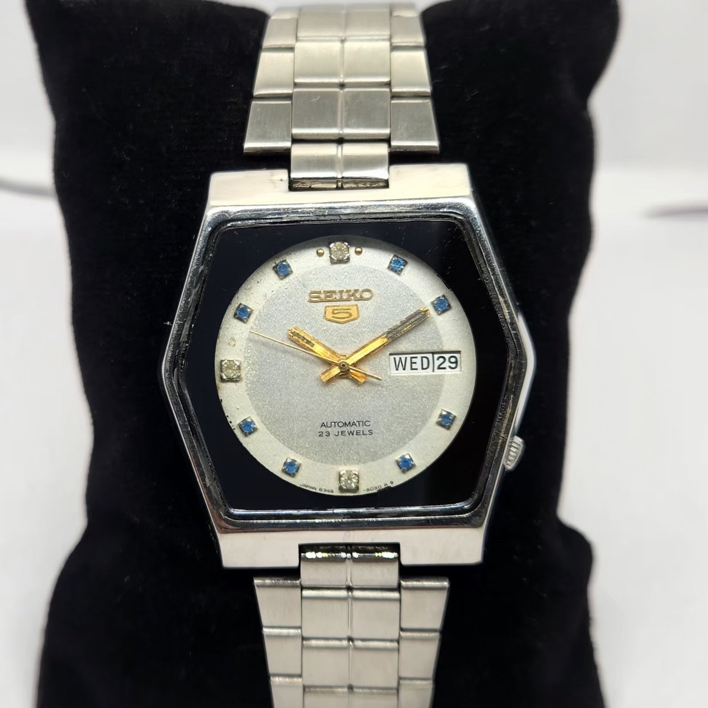 Vintage 1984 Original Seiko 5 Automatic 6349-504A Silver face 23 Jewels Day-Date Japanese Men's Wrist Watch OG273