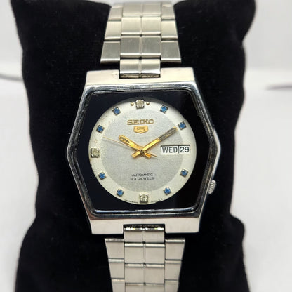 Vintage 1984 Original Seiko 5 Automatic 6349-504A Silver face 23 Jewels Day-Date Japanese Men's Wrist Watch OG273