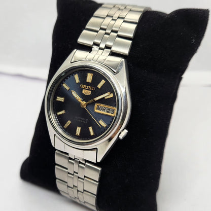 Vintage 1979 Original Seiko 5 Automatic 7009-6001 Blue face 17 Jewels Day-Date Japanese Men's Wrist Watch OG276