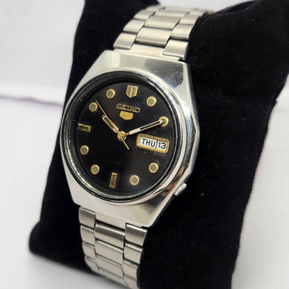Vintage 1982 Original Seiko 5 Automatic 6309-720E Black face 17 Jewels Day-Date Japanese Men's Wrist Watch OG277