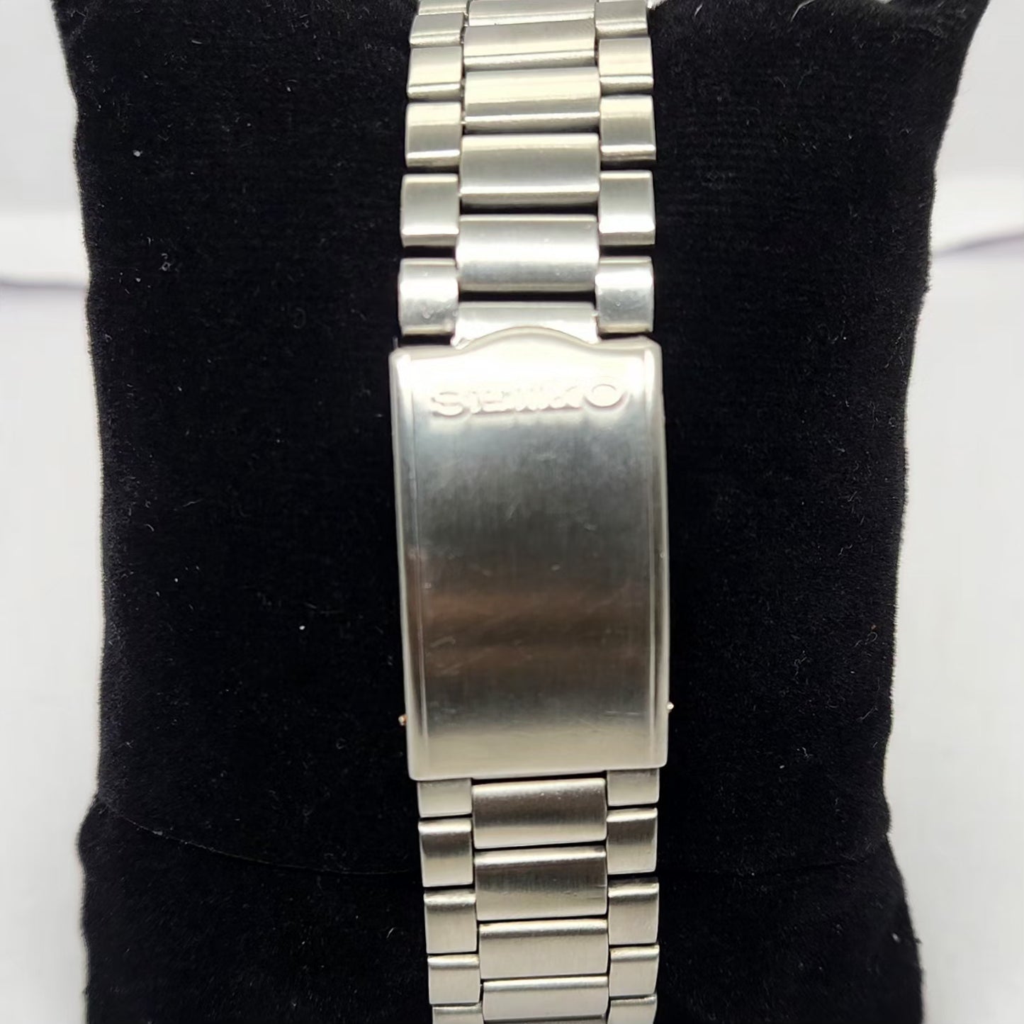 Vintage 1982 Original Seiko 5 Automatic 6309-720E Black face 17 Jewels Day-Date Japanese Men's Wrist Watch OG277