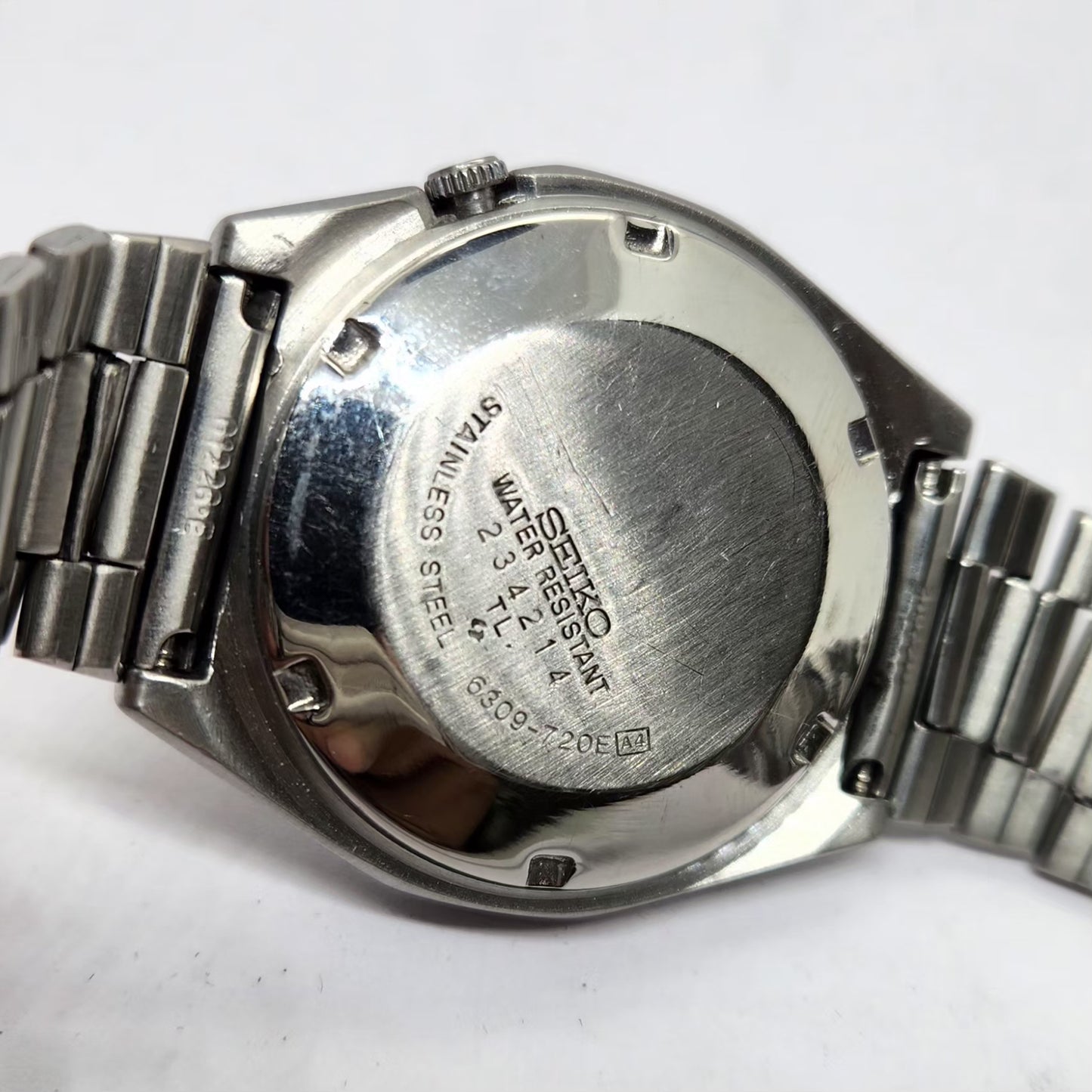 Vintage 1982 Original Seiko 5 Automatic 6309-720E Black face 17 Jewels Day-Date Japanese Men's Wrist Watch OG277