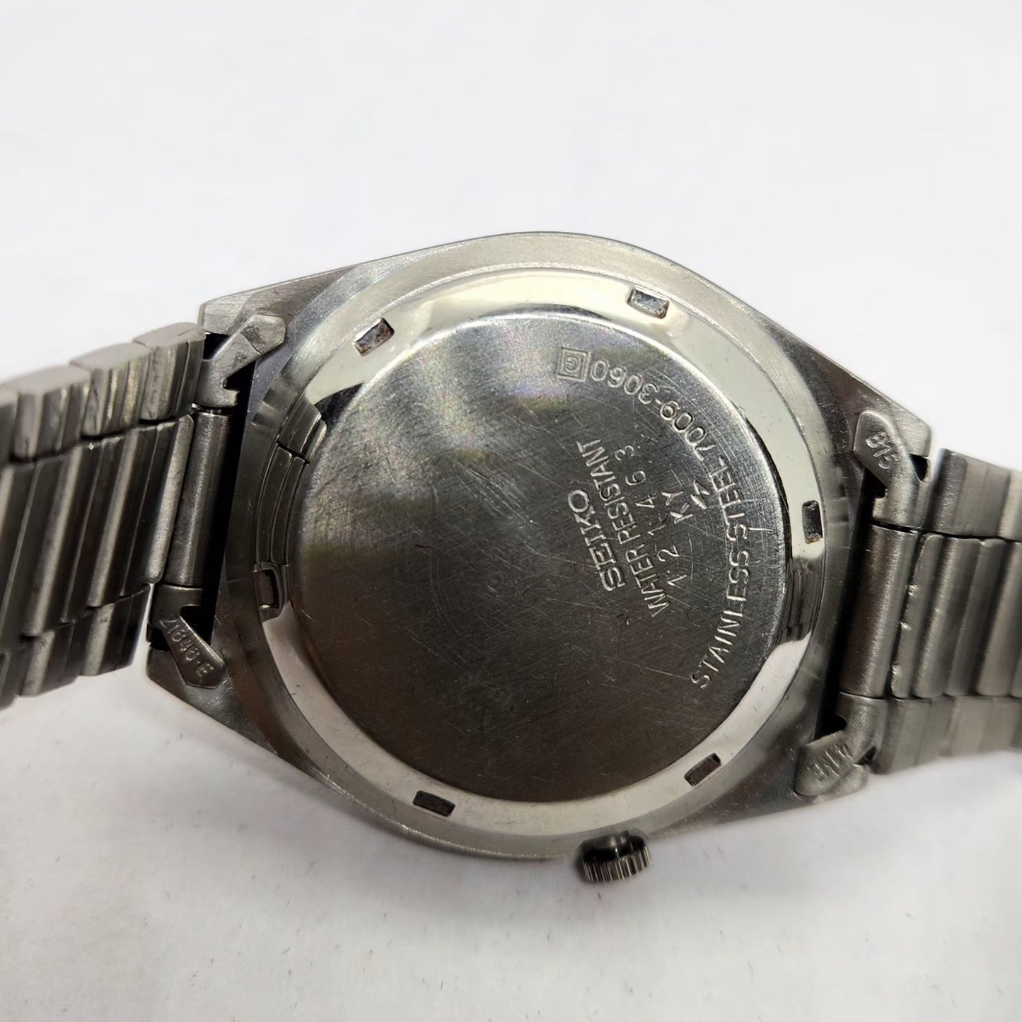 Vintage 1981 Original Seiko 5 Automatic 7009-3060 Grey face 17 Jewels Day-Date Japanese Men's Wrist Watch OG278