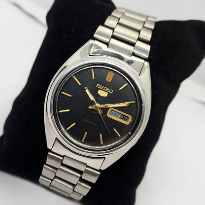 Vintage 1976 Original Seiko 5 Automatic 7009-3040 Black face 17 Jewels Day-Date Japanese Men's Wrist Watch OG280