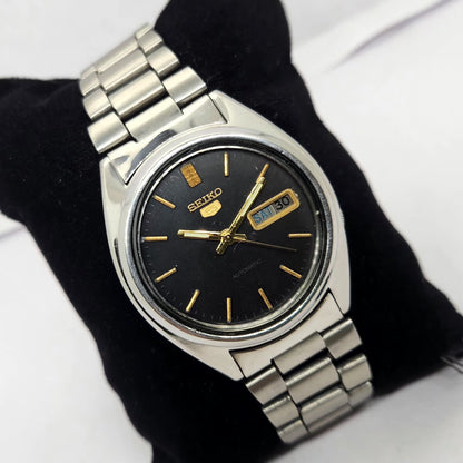 Vintage 1976 Original Seiko 5 Automatic 7009-3040 Black face 17 Jewels Day-Date Japanese Men's Wrist Watch OG280