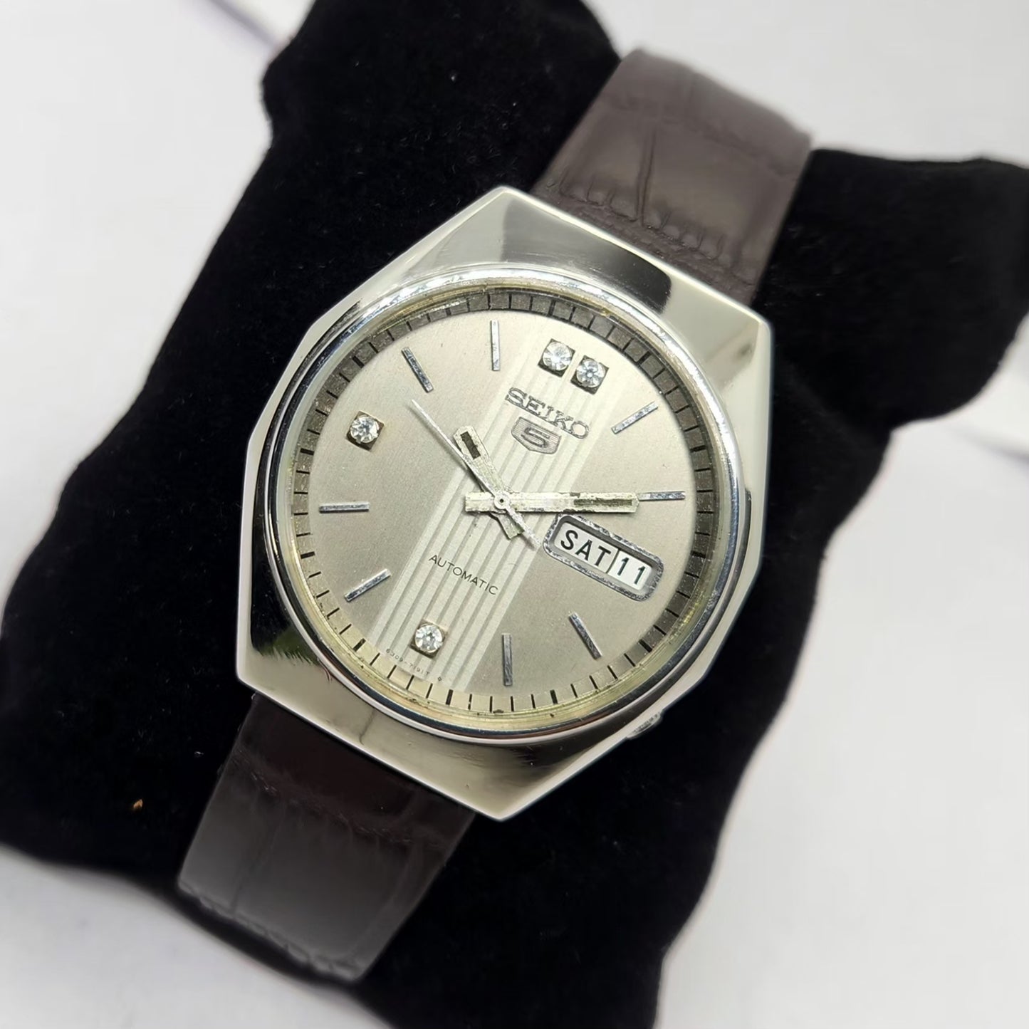 Vintage 1982 Original Seiko 5 Automatic 6309-720B Silver Face 17 Jewels Day-Date Japanese Men's Wrist Watch OG282