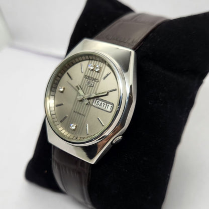 Vintage 1982 Original Seiko 5 Automatic 6309-720B Silver Face 17 Jewels Day-Date Japanese Men's Wrist Watch OG282