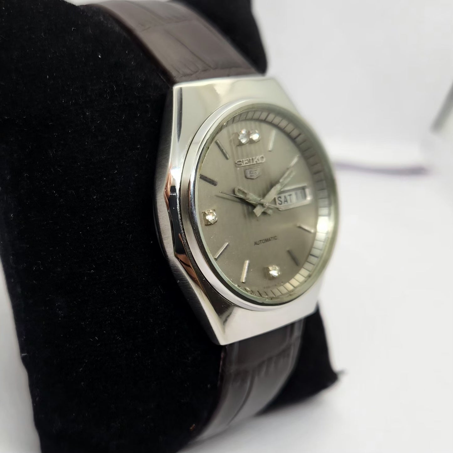 Vintage 1982 Original Seiko 5 Automatic 6309-720B Silver Face 17 Jewels Day-Date Japanese Men's Wrist Watch OG282