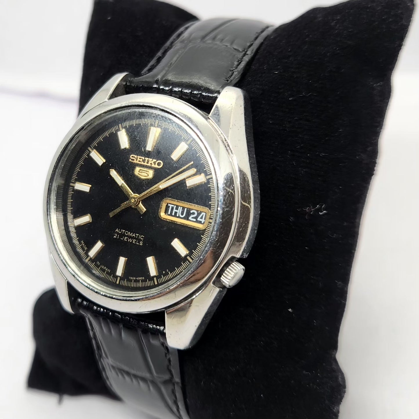 Vintage 1980 Original Seiko 5 Automatic 7S26 Black face 21 Jewels Day-Date Japanese Men's Wrist Watch OG285