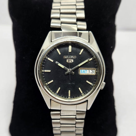 Vintage 1980 Original Seiko 5 Automatic 7S26-0530 Black Face 21 Jewels Day-Date Japanese Men's Wrist Watch OG288