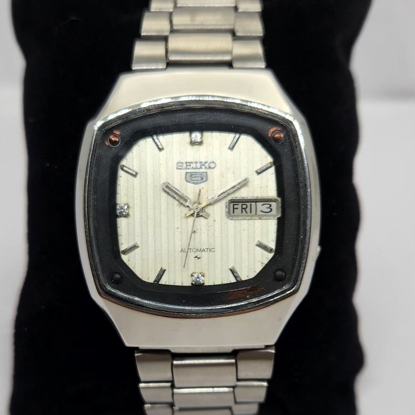 Vintage 1979 Original Seiko 5 Automatic 7009-5110 Silver Face 17 Jewels Day-Date Japanese Men's Wrist Watch OG289