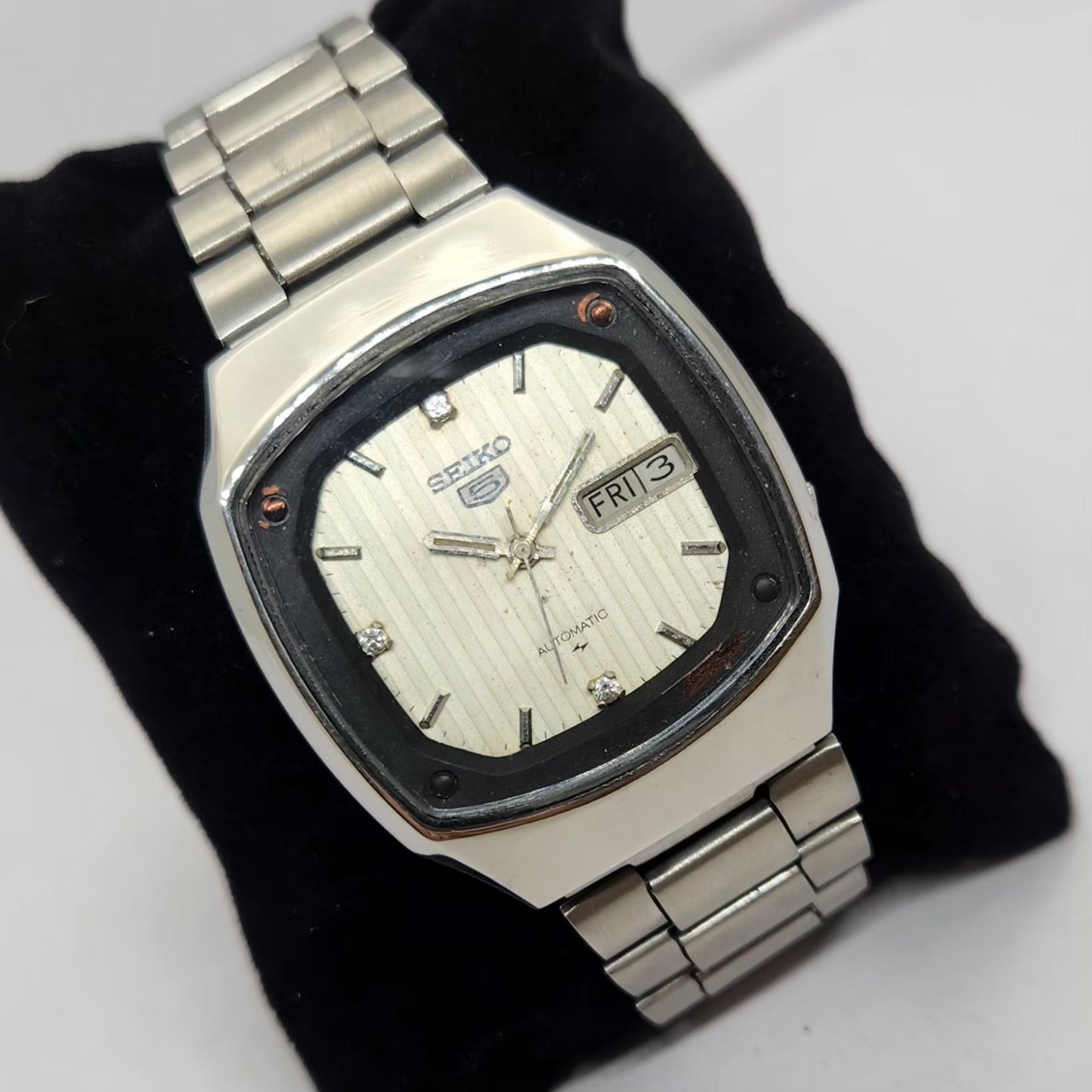 Vintage 1979 Original Seiko 5 Automatic 7009-5110 Silver Face 17 Jewels Day-Date Japanese Men's Wrist Watch OG289
