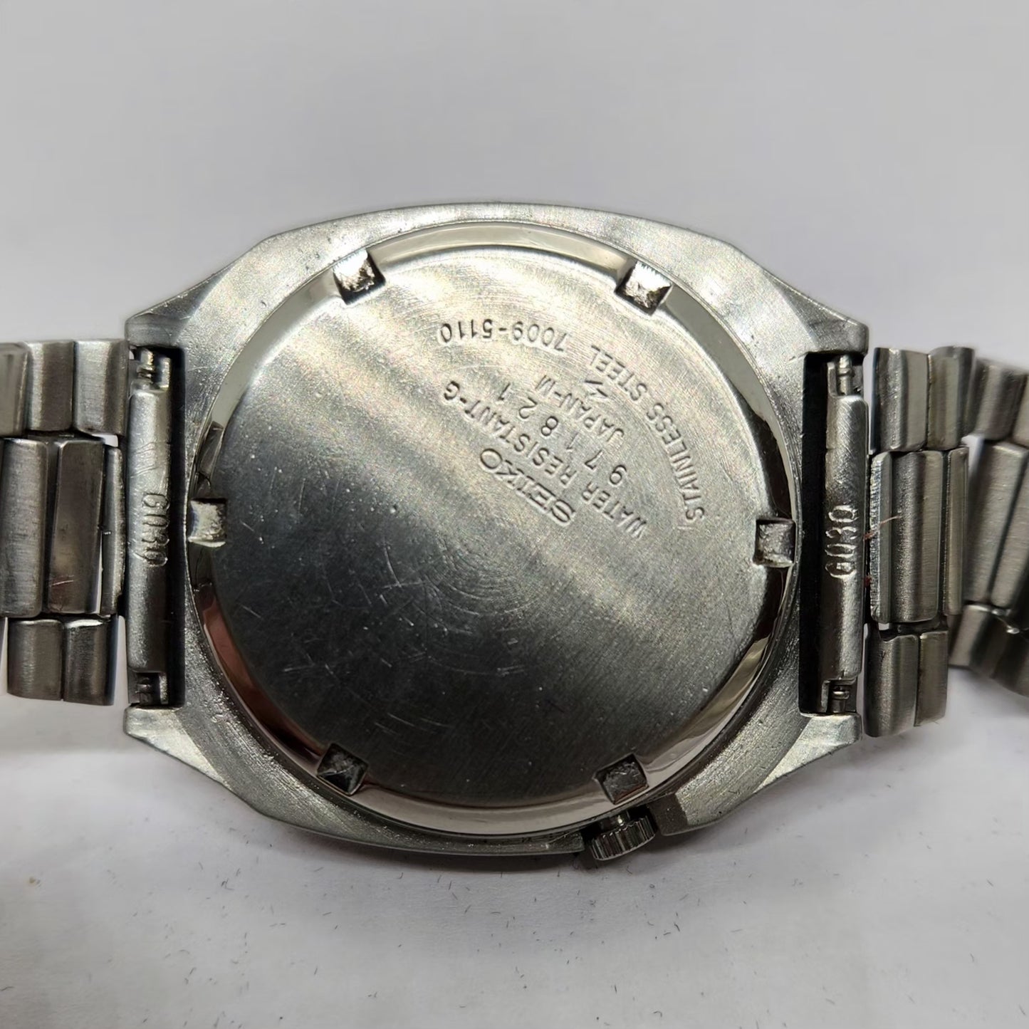 Vintage 1979 Original Seiko 5 Automatic 7009-5110 Silver Face 17 Jewels Day-Date Japanese Men's Wrist Watch OG289