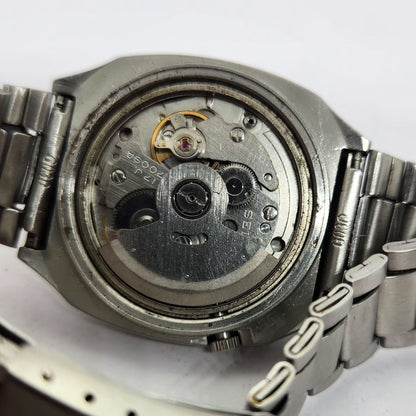 Vintage 1979 Original Seiko 5 Automatic 7009-5110 Silver Face 17 Jewels Day-Date Japanese Men's Wrist Watch OG289
