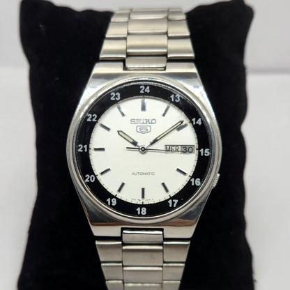 Vintage 1982 Original Seiko 5 Automatic 7009-316A White Face 17 Jewels Day-Date Japanese Men's Wrist Watch OG291