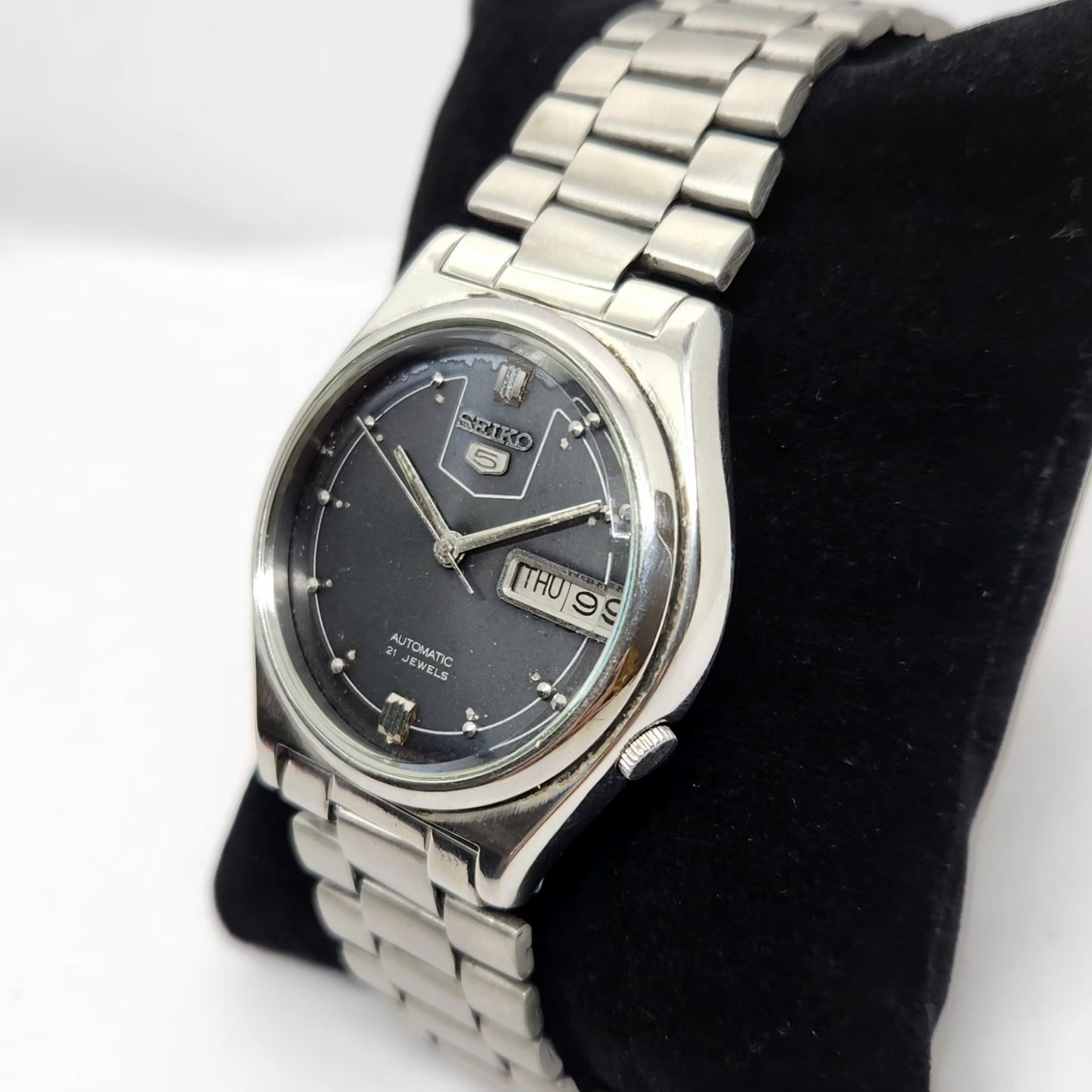 Vintage 1973 Original Seiko 5 Automatic 7019-8180 Grey face 21 Jewels Day-Date Japanese Men's Wrist Watch OG295