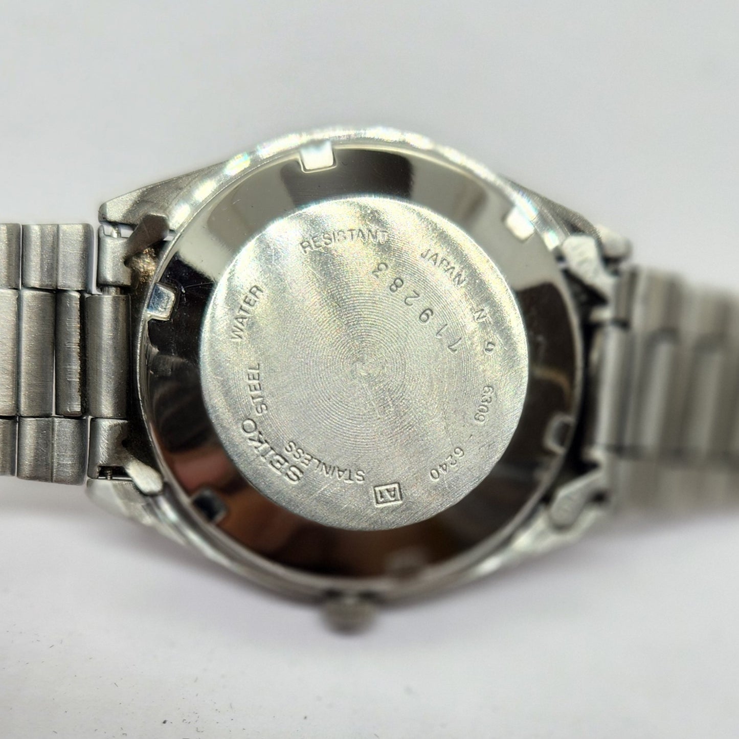 Vintage 1977 Original Seiko 5 Automatic 6309-6240 Grey face 17 Jewels Day-Date Japanese Men's Wrist Watch OG300