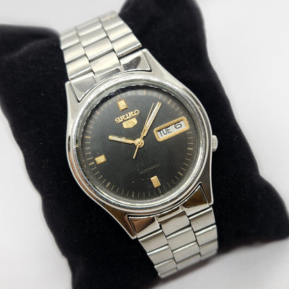 Vintage 1983 Original Seiko 5 Automatic 7009-3131 Black face 17 Jewels Day-Date Japanese Men's Wrist Watch OG301