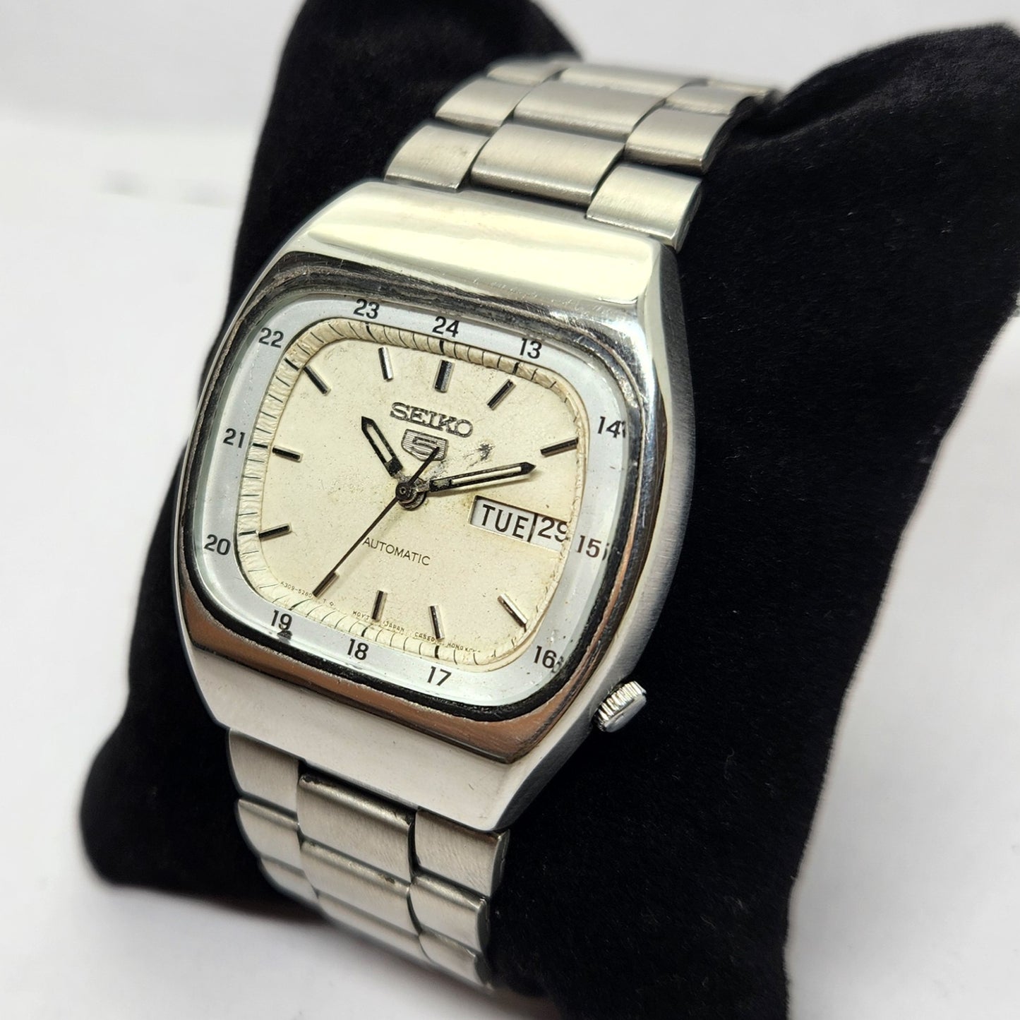 Vintage 1982 Original Seiko 5 Automatic 6349-5000 White face 23 Jewels Day-Date Japanese Men's Wrist Watch OG305