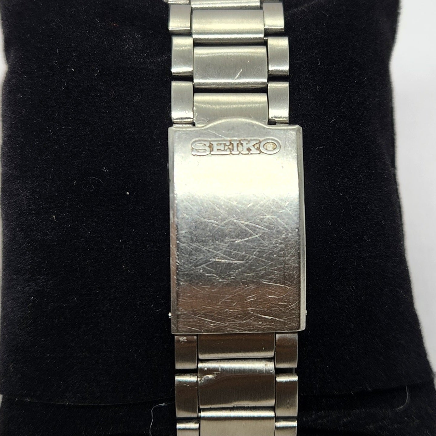 Vintage 1982 Original Seiko 5 Automatic 6349-5000 White face 23 Jewels Day-Date Japanese Men's Wrist Watch OG305