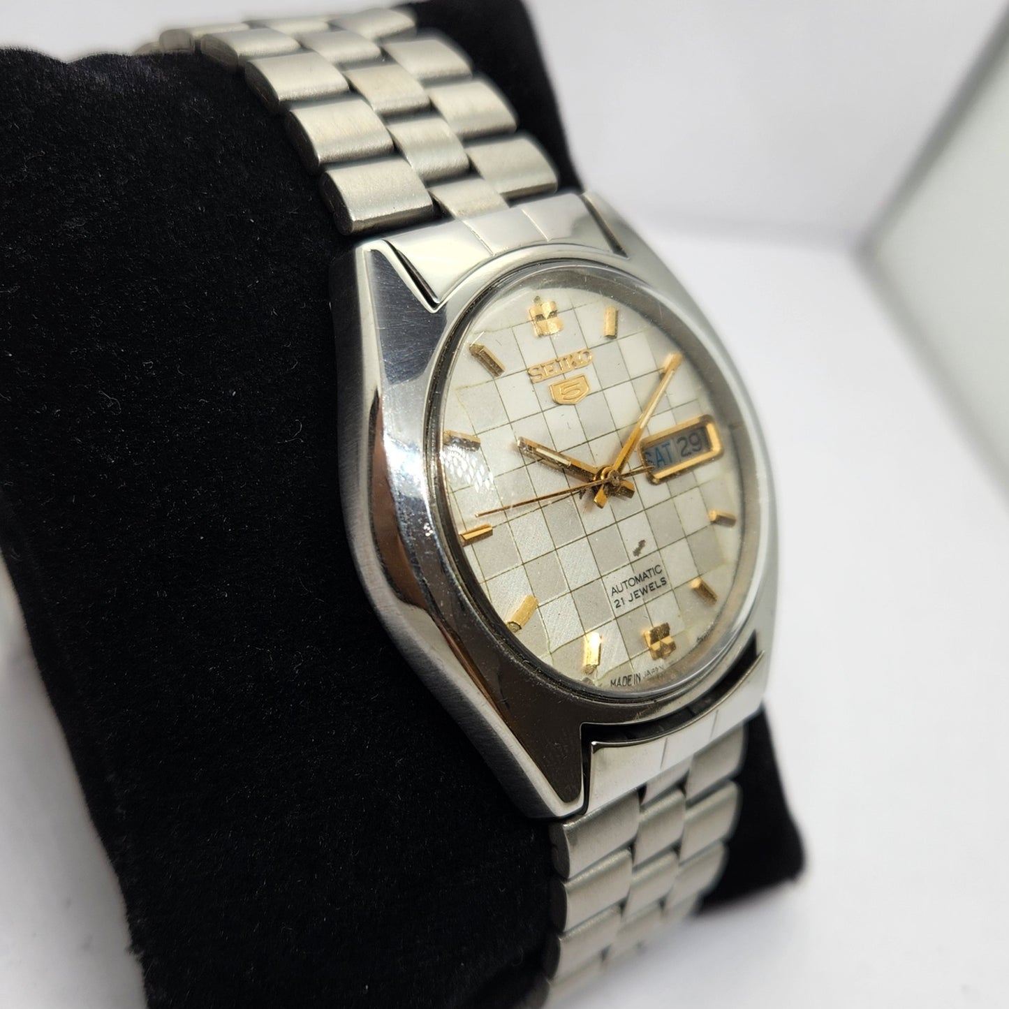 Vintage 1975 Original Seiko 5 Automatic 7019-8080 Silver face 21 Jewels Day-Date Japanese Men's Wrist Watch OG306