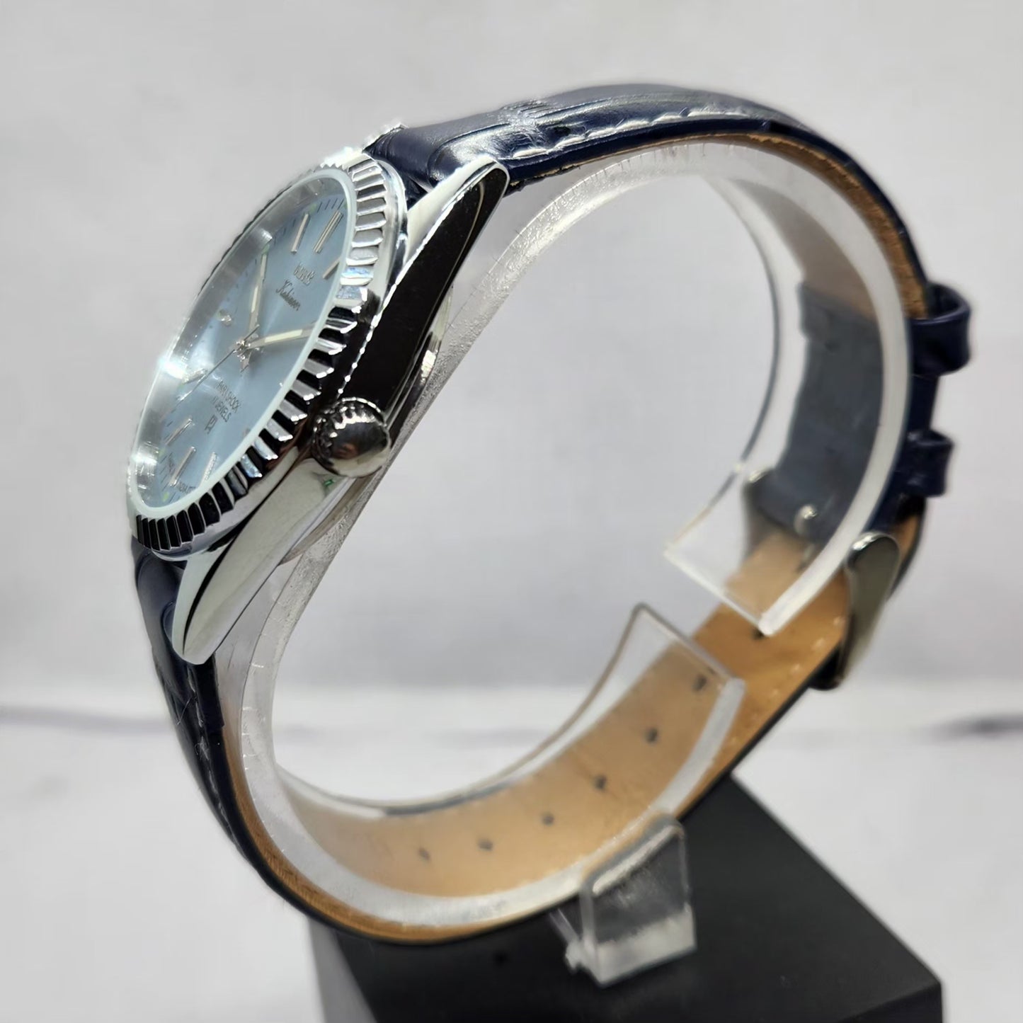Vintage MOD HMT Kohinoor Hand Winding 17 Jewels Ice blue Face Fluted Bezel blue Leather strap Men's Wrist Watch G38