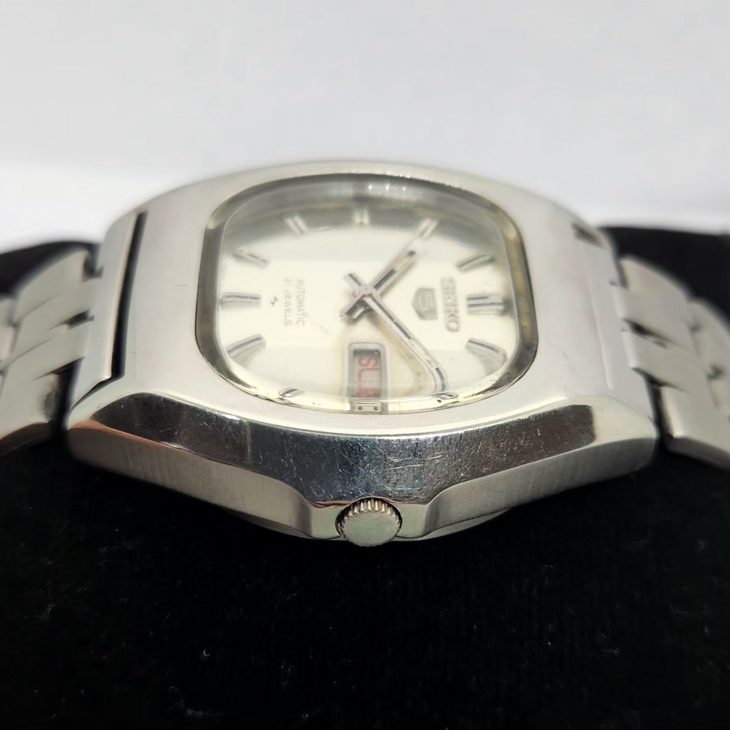 Vintage 1976 Original Seiko 5 Automatic 7009-5010 Silver Face 17 Jewels Day-Date Japanese Men's Wrist Watch OG308