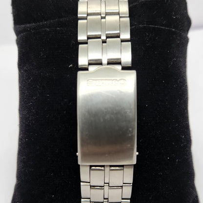 Vintage 1976 Original Seiko 5 Automatic 7009-5010 Silver Face 17 Jewels Day-Date Japanese Men's Wrist Watch OG308