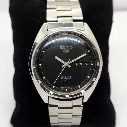 Vintage 1977 Original Seiko 5 Automatic 7019-8080 BlackFace 21 Jewels Day-Date Japanese Men's Wrist Watch OG313