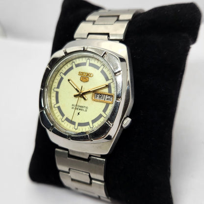Vintage 1976 Original Seiko 5 Automatic 7009-7370 Green Face 17 Jewels Day-Date Japanese Men's Wrist Watch OG315