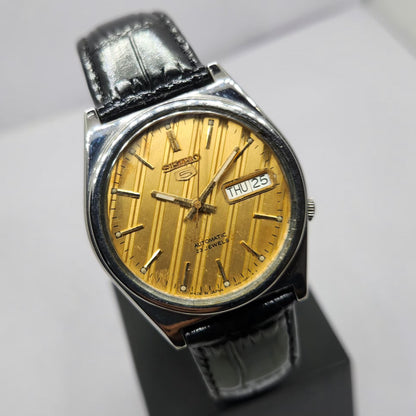 Vintage 1997 Original Seiko 5 Automatic 7S26-3180 Gold Face 21 Jewels Day-Date Japanese Men's Wrist Watch OG321