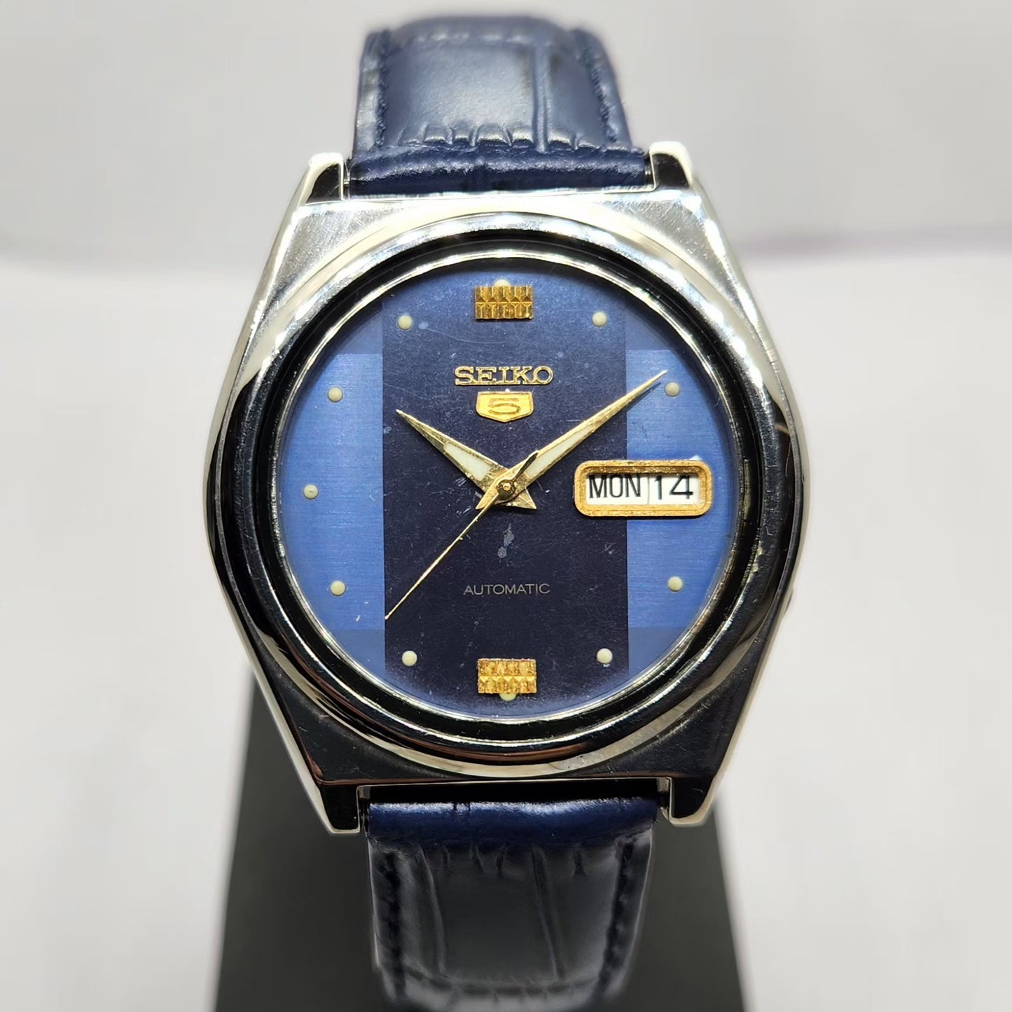 Vintage 1999 Original Seiko 5 Automatic 7S26-8760 Blue Face 21 Jewels Day-Date Japanese Men's Wrist Watch OG324