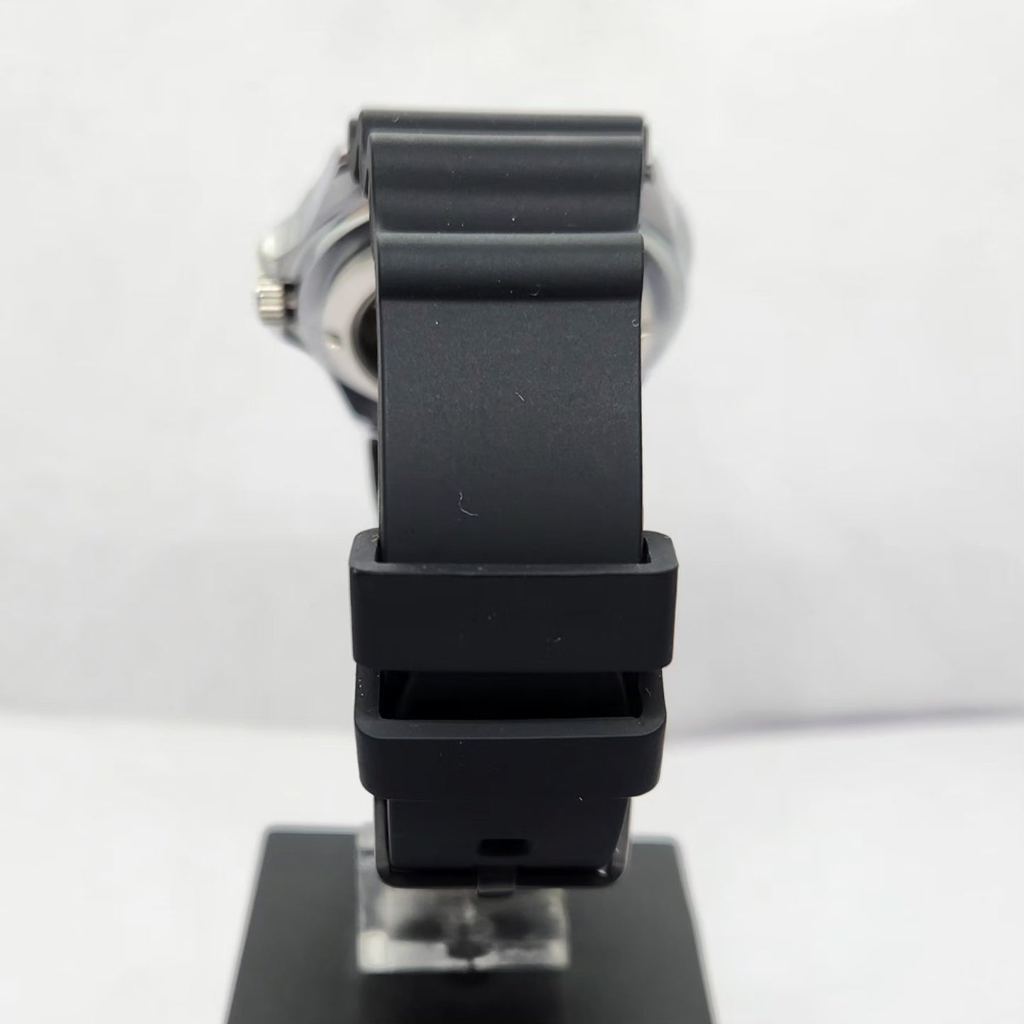 Vintage MOD Seiko Sports Automatic Cal. 6309 17 Jewels Black Face Black Silicone Strap Rotating Bezel Men's Wrist Watch P4