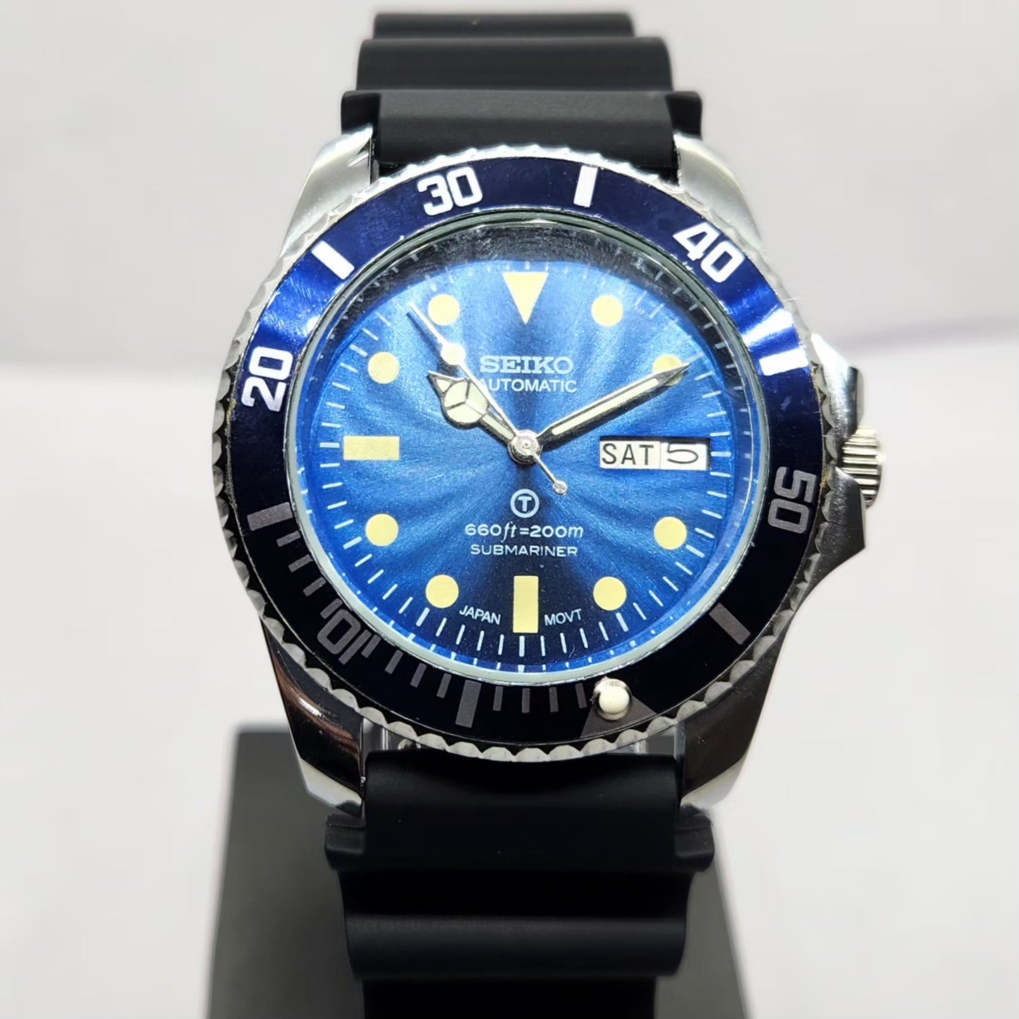 Vintage MOD Seiko Sports Automatic Cal. 6309 17 Jewels Blue Face Black Silicone Strap Rotating Bezel Men's Wrist Watch P3