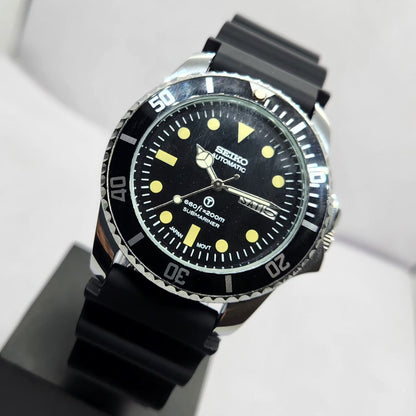 Vintage MOD Seiko Sports Automatic Cal. 6309 17 Jewels Black Face Black Silicone Strap Rotating Bezel Men's Wrist Watch P4