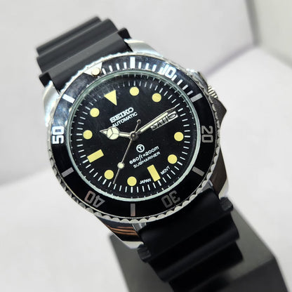 Vintage MOD Seiko Sports Automatic Cal. 6309 17 Jewels Black Face Black Silicone Strap Rotating Bezel Men's Wrist Watch P4