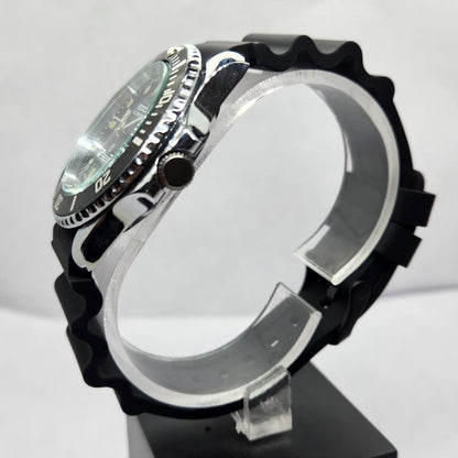 Vintage MOD Seiko Sports Automatic Cal. 6309 17 Jewels Black Face Black Silicone Strap Rotating Bezel Men's Wrist Watch P4