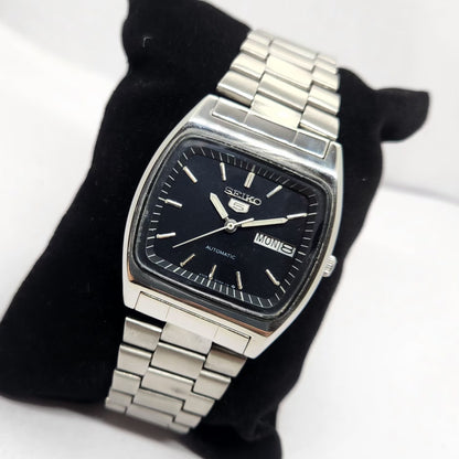 Vintage 1976 Original Seiko 5 Automatic 6309-8220 Black Face 17 Jewels Day-Date Japanese Men's Wrist Watch OG325