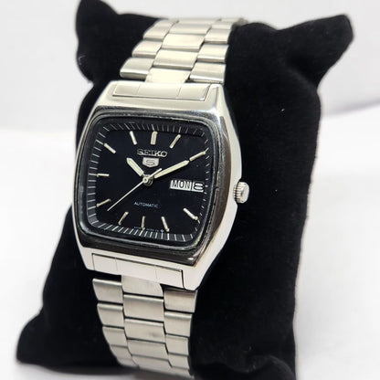 Vintage 1976 Original Seiko 5 Automatic 6309-8220 Black Face 17 Jewels Day-Date Japanese Men's Wrist Watch OG325