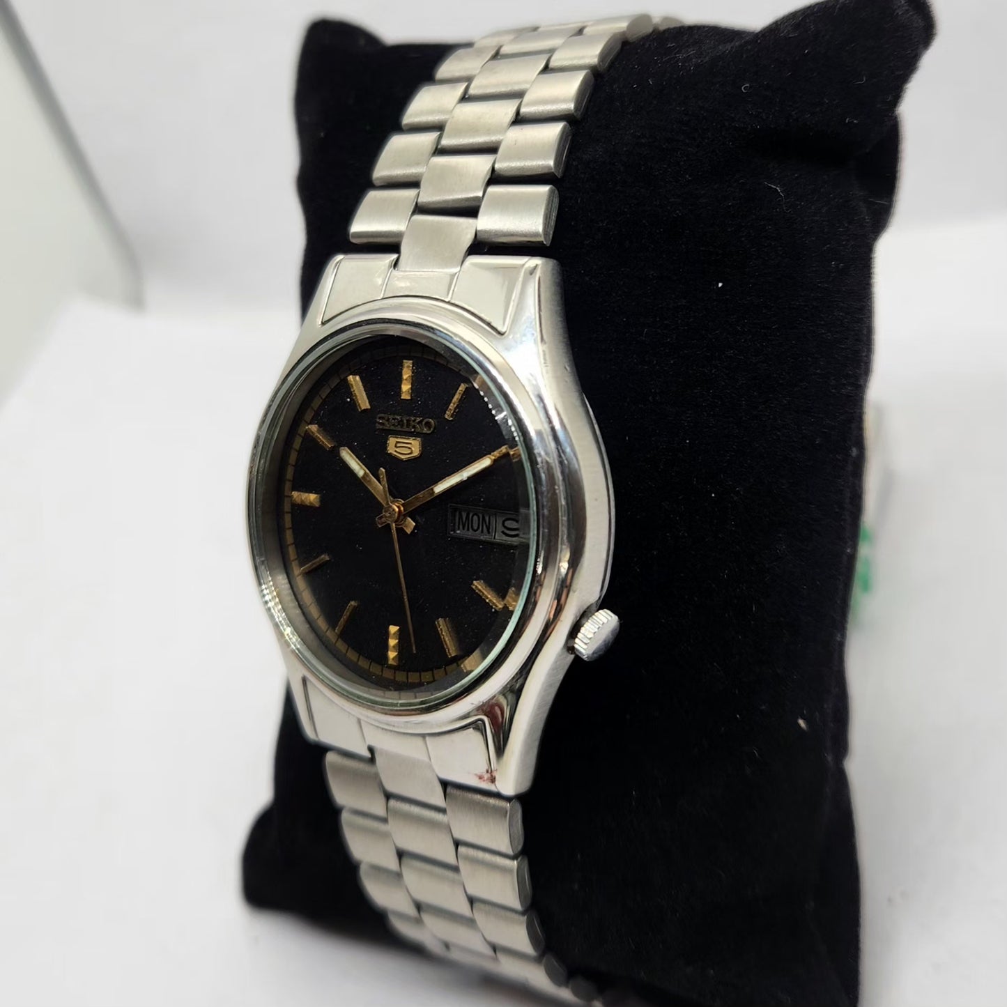 Vintage 1982 Original Seiko 5 Automatic 7009-3041 Black Face 17 Jewels Day-Date Japanese Men's Wrist Watch OG326