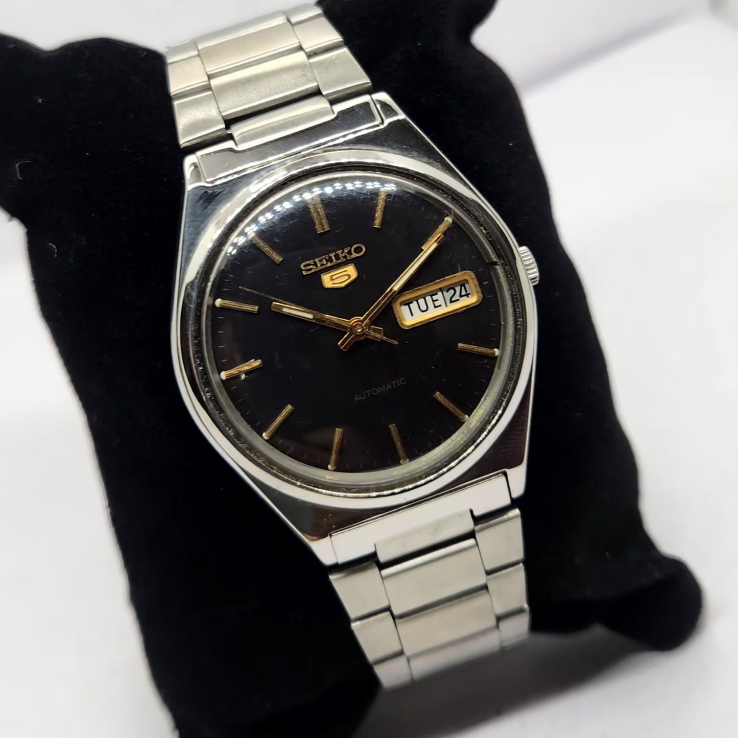 Vintage 1983 Original Seiko 5 Automatic 6309-581A Black Face 17 Jewels Day-Date Japanese Men's Wrist Watch OG328