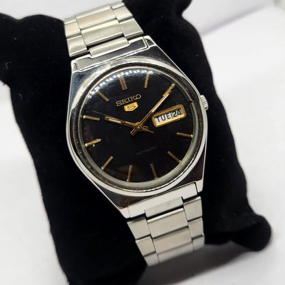 Vintage 1983 Original Seiko 5 Automatic 6309-581A Black Face 17 Jewels Day-Date Japanese Men's Wrist Watch OG328