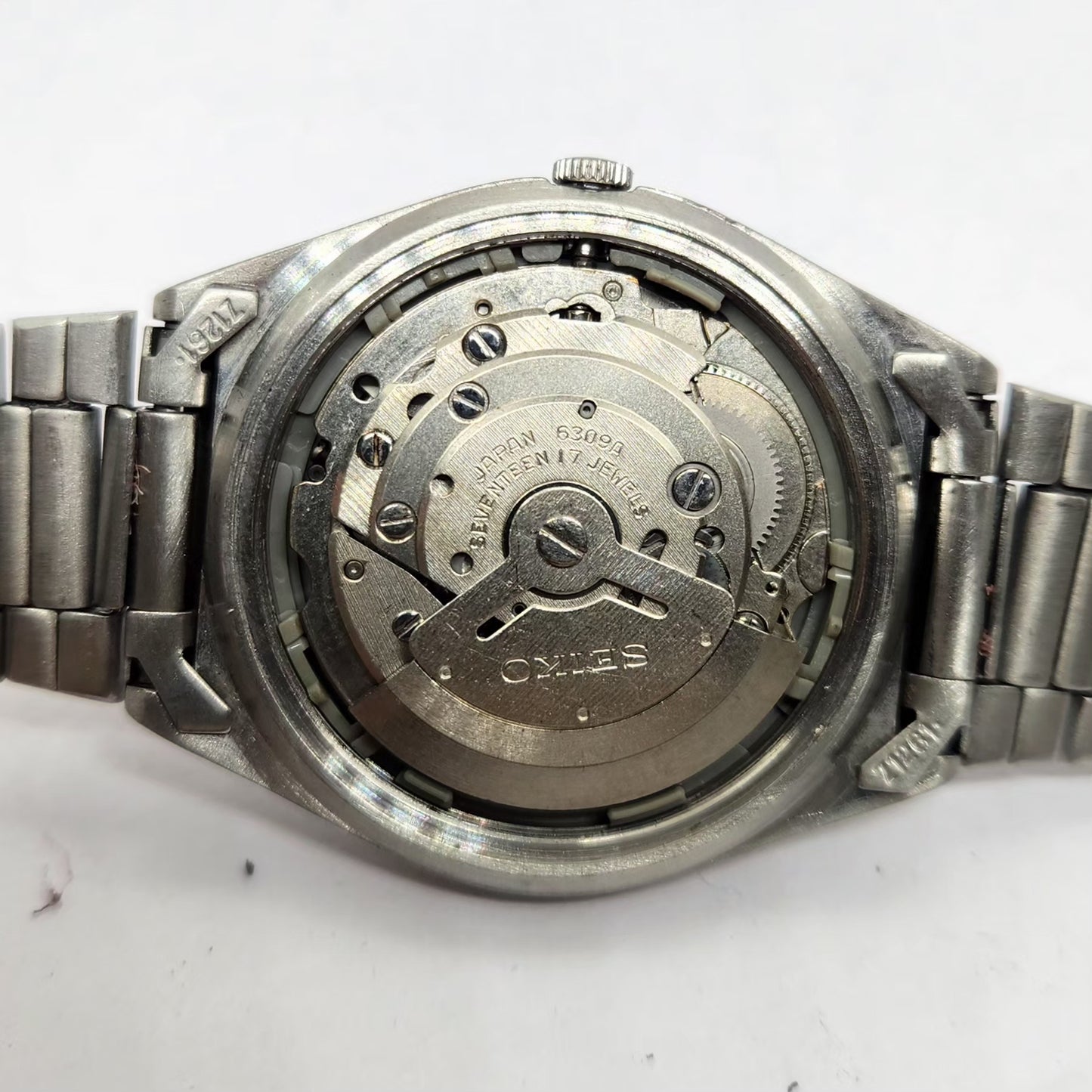 Vintage 1983 Original Seiko 5 Automatic 6309-581A Black Face 17 Jewels Day-Date Japanese Men's Wrist Watch OG328