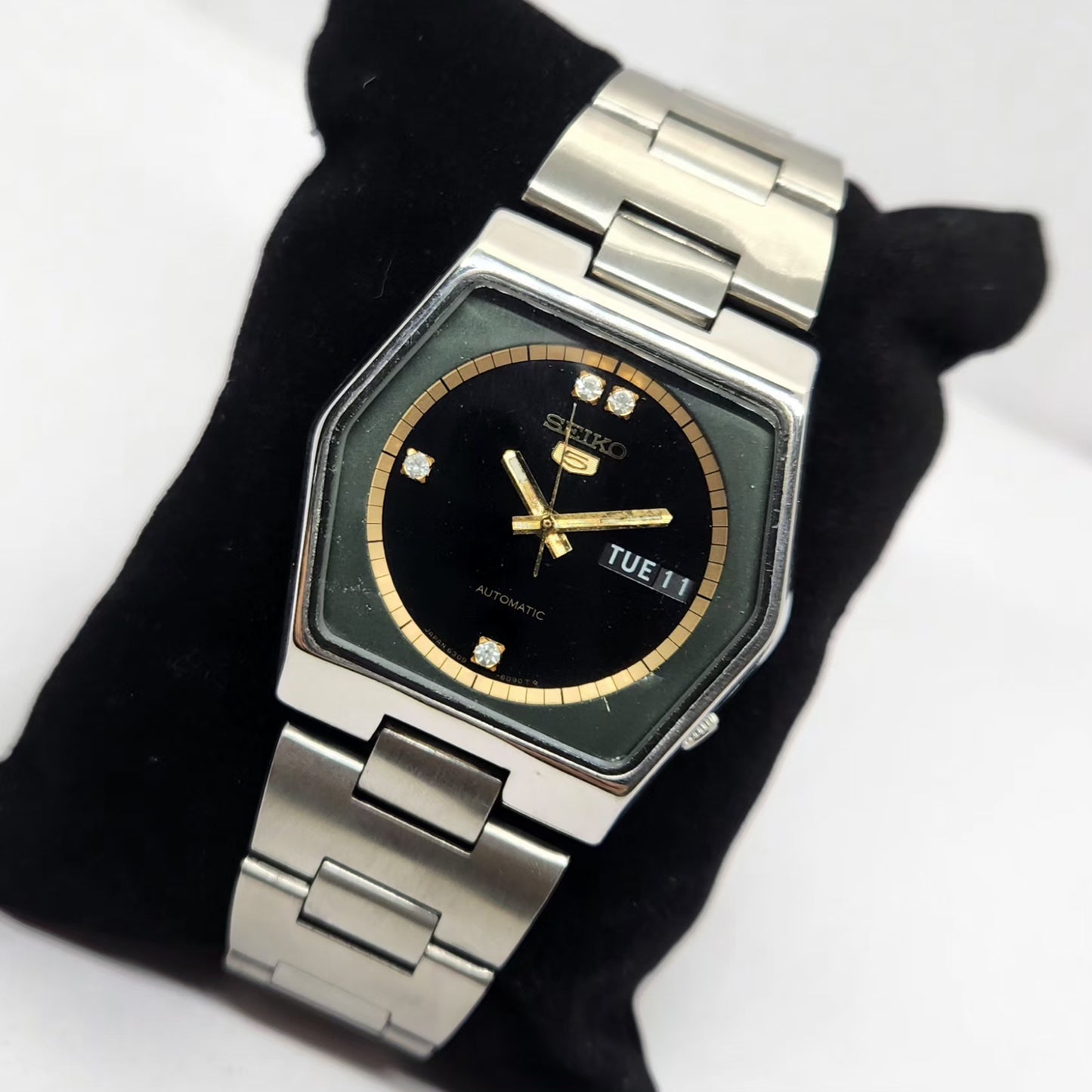 Vintage 1981 Original Seiko 5 Automatic 6309-5450 Black Face 17 Jewels Day-Date Japanese Men's Wrist Watch OG332