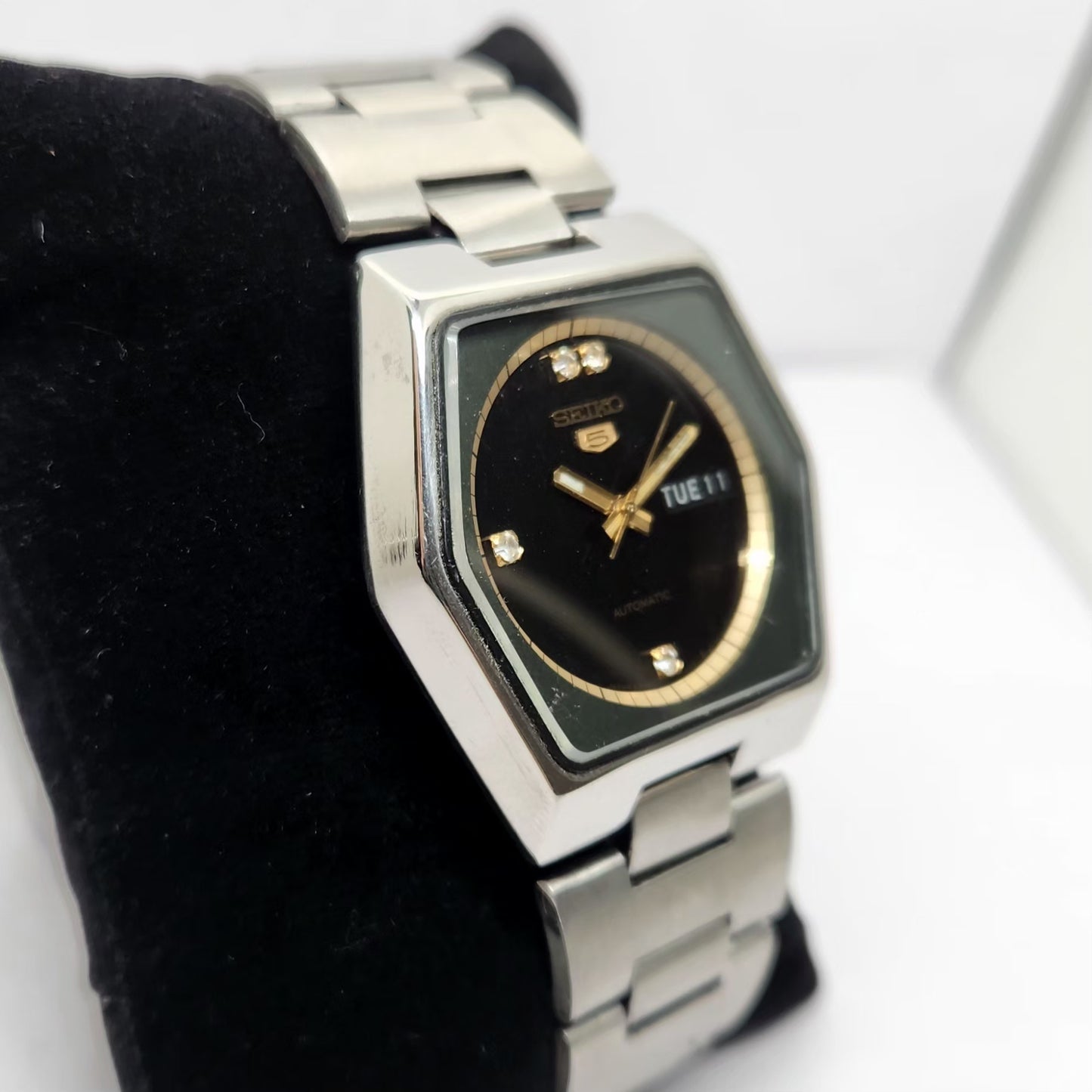 Vintage 1981 Original Seiko 5 Automatic 6309-5450 Black Face 17 Jewels Day-Date Japanese Men's Wrist Watch OG332