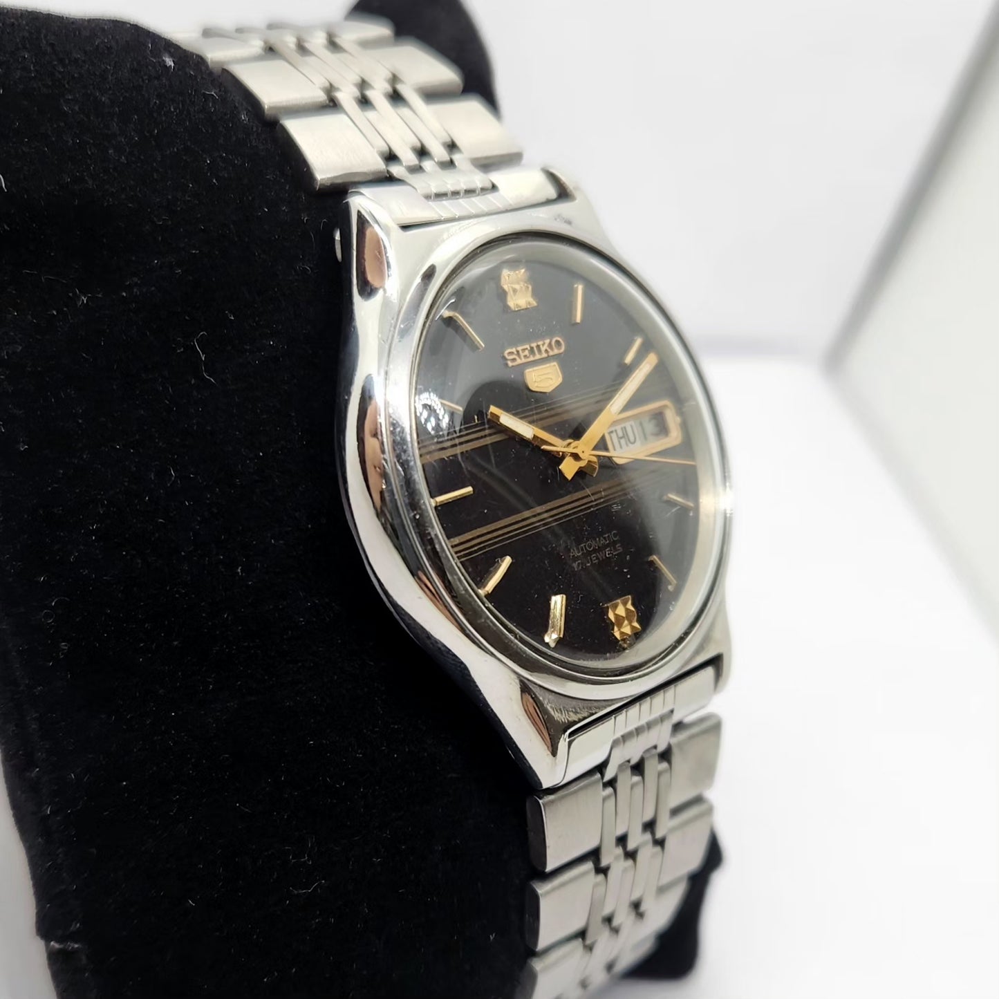 Vintage 1976 Original Seiko 5 Automatic 7009-3050 Black Face 17 Jewels Day-Date Japanese Men's Wrist Watch OG333