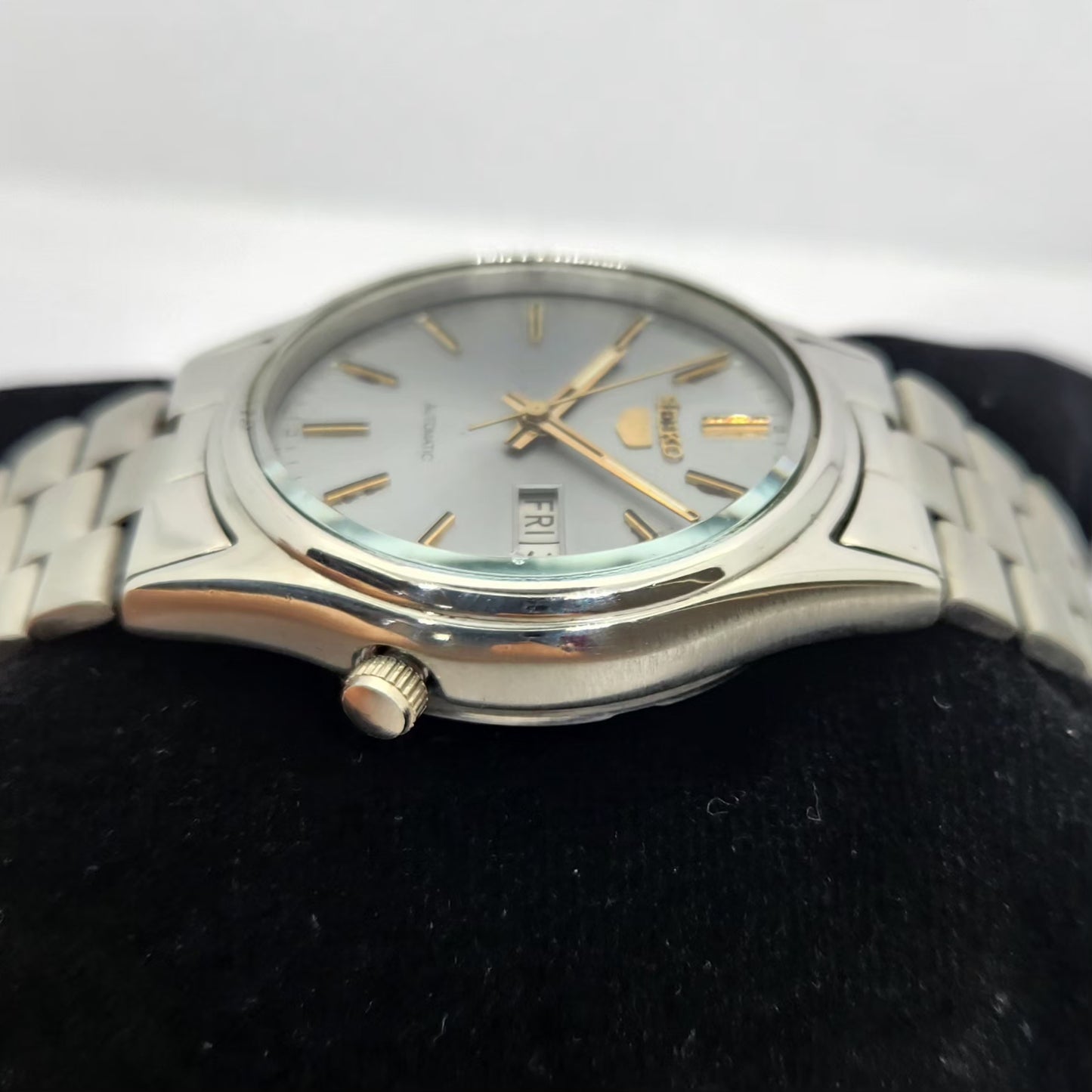 Vintage 1976 Original Seiko 5 Automatic 7009-3101 Ice Blue Face 17 Jewels Day-Date Japanese Men's Wrist Watch OG334